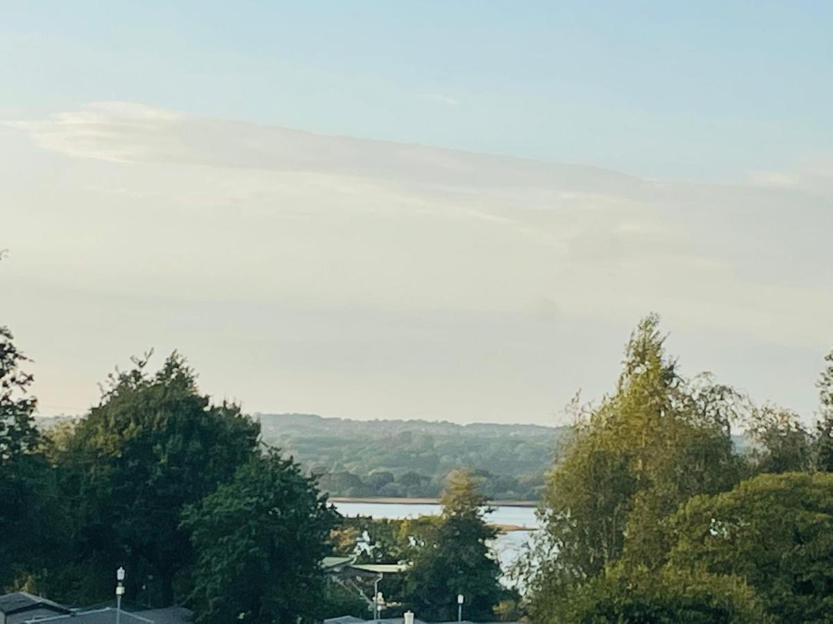 Curlews Nest, Rockley Park Hotell Poole Exteriör bild